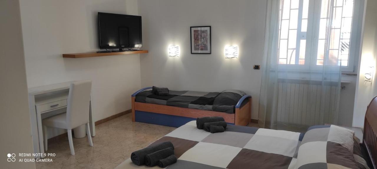 Pasqualina'S House Hotel Rome Exterior photo